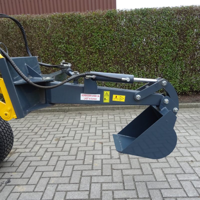 Petite pelleteuse13